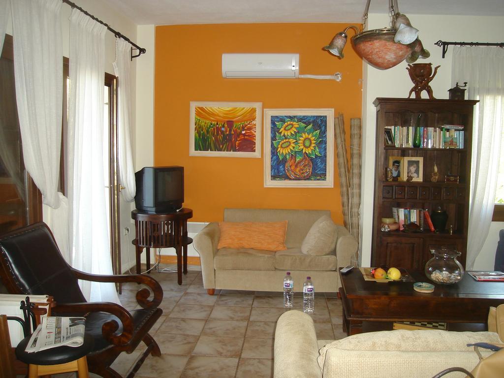 Вилла Stelios Seaside House Лефокастро Экстерьер фото
